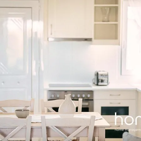 Nereides Homm Luxury Maisonettes *