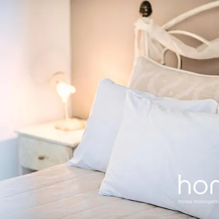 Nereides Homm Luxury Maisonettes * Κάτω Αλμυρή